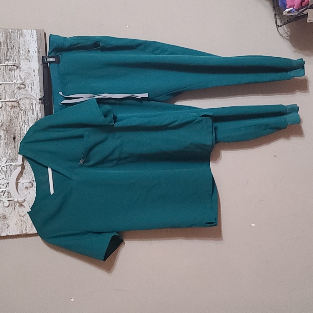 Figs X SET FIGS Technical Collection Scrubs SIZE XL